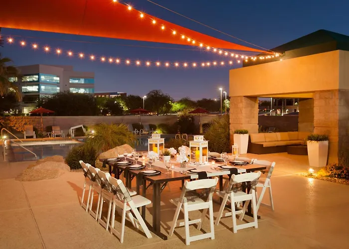 Radisson Airport 4*