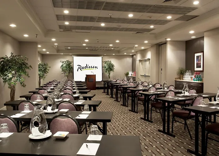 Radisson Airport Hotel